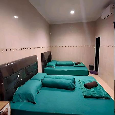 De Patuk Homestay Yogyakarta Ngoại thất bức ảnh