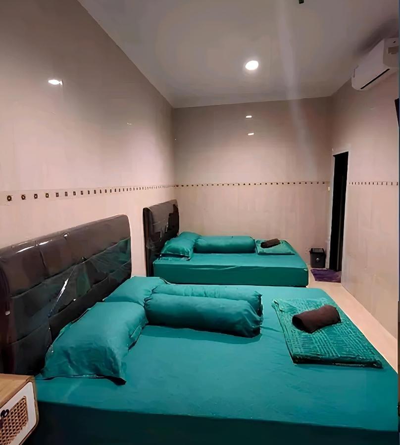 De Patuk Homestay Yogyakarta Ngoại thất bức ảnh