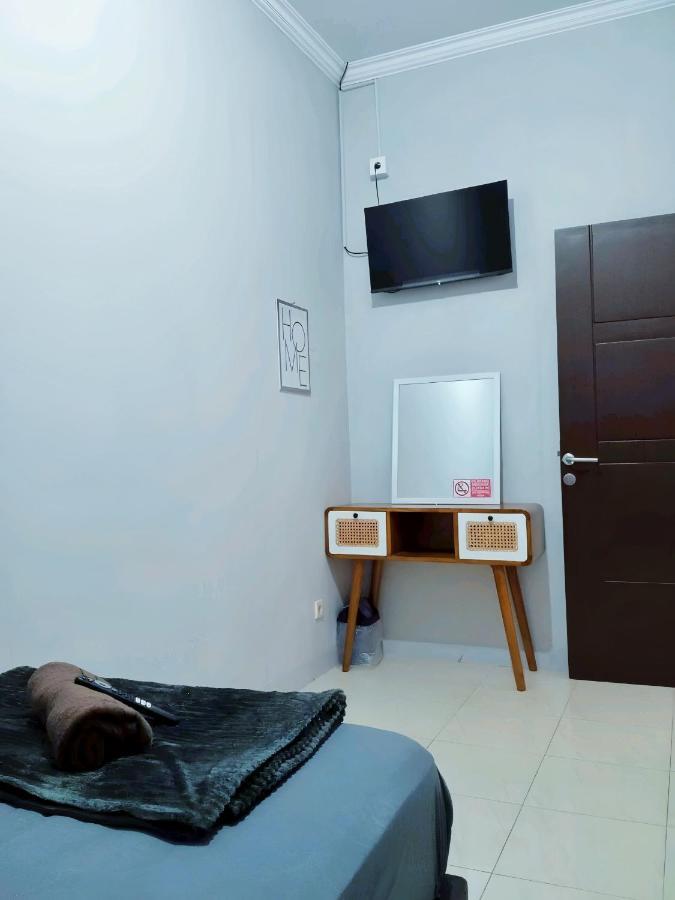 De Patuk Homestay Yogyakarta Ngoại thất bức ảnh
