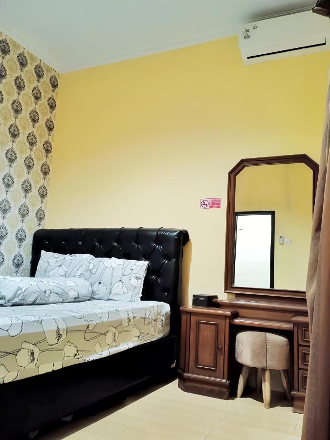 De Patuk Homestay Yogyakarta Ngoại thất bức ảnh